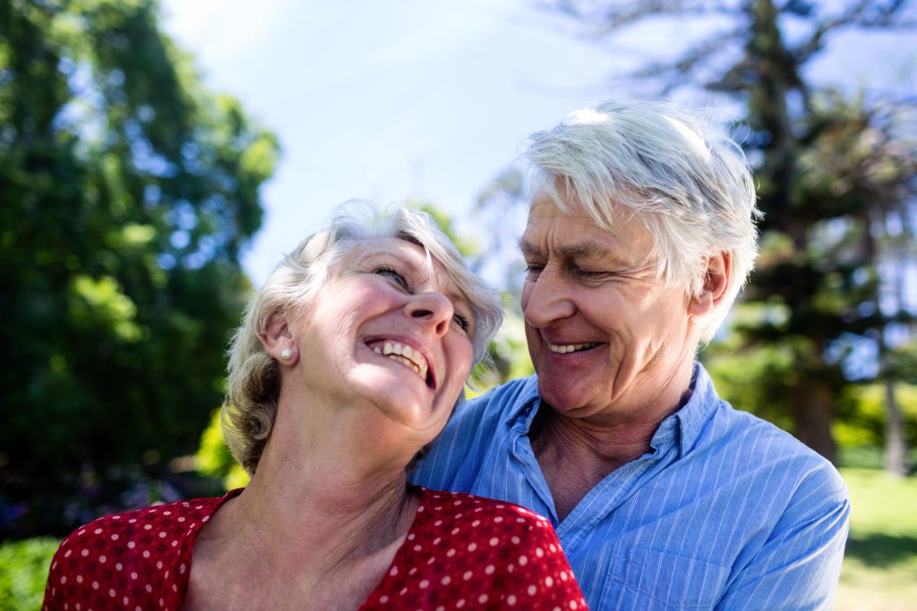 Préparer ses obsèques permet de décharger votre entourage de démarches pénibles et d'éviter les nombreux soucis financiers liés à un décès.